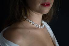 Julie RENAUT - SOUS NOS YEUX