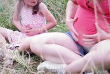 Julie RENAUT - SOUS NOS YEUX